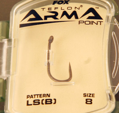 Fox Arma Point LS Barbed Hook - Size 8